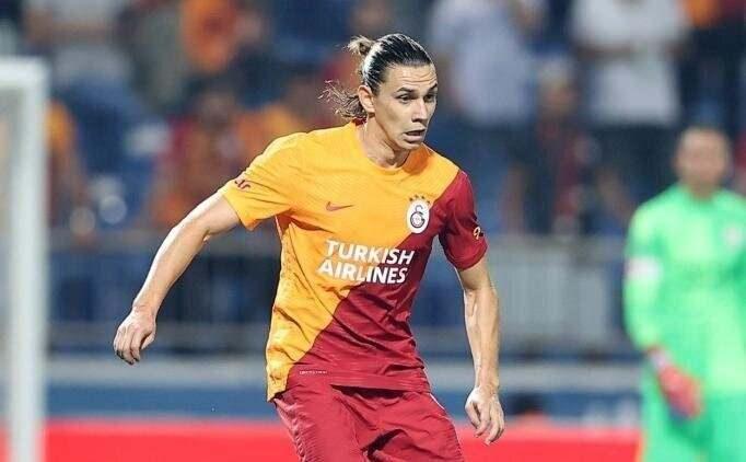 <p>TAYLAN ANTALYALI</p>

<p>Sözleşme uzatma Maaş: 21/22 sezonu 5.5 milyon TL</p>

<p>22/23 sezonu 6 milyon TL<br />
23/24 sezonu 10 milyon TL 24/25 sezonu 11 milyon TL 25/26 sezonu 12 milyon TL</p>

<p>Menajer tutarı: 4 milyon TL</p>
