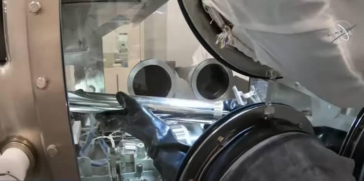 <p>NASA, Yunan Ay tanrıçası "Artemis"in adı verilen keşif görevi kapsamında 2025'e kadar Ay'a insanlı seferler düzenlemeyi amaçlıyor.</p>
