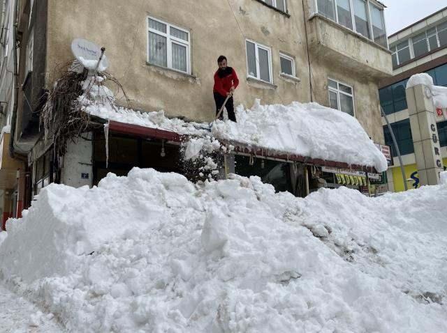 <p><strong>İşte kara teslim olan Ordu'dan fotoğraflar;</strong></p>
<p> </p>