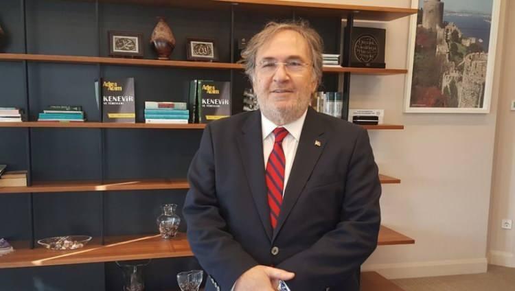 <p><span style="color:#800000"><strong>Biyoteknoloji ve Mikrobiyoloji Uzmanı Prof. Dr. İbrahim Adnan Saraçoğlu aşırı yağlı gıdalardan uzak durulması gerektiğinin altını çizdi.</strong></span></p>
