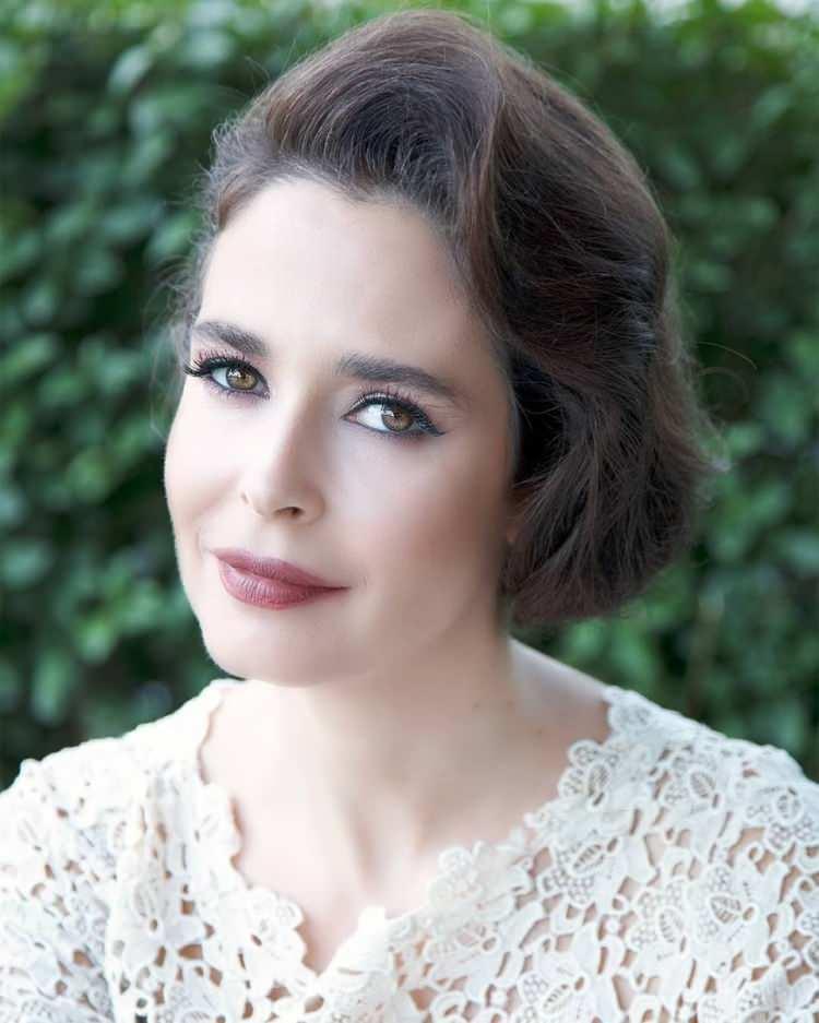 <p><span style="color:#000080"><strong>2 AY UZAKLAŞTIRMA</strong></span></p>
<p><span style="color:#000080"><strong>Talebi haklı bulan mahkeme, Macit Bitargil’in 2 ay süreyle Pelin Batu ile çocuğuna yaklaşmamasına karar verdi.</strong></span></p>
<p> </p>