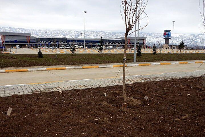 <p>Havalimanımızı cuma günü Sayın Cumhurbaşkanımızın teşrifleri ile hizmete açacağız.</p>
<p> </p>