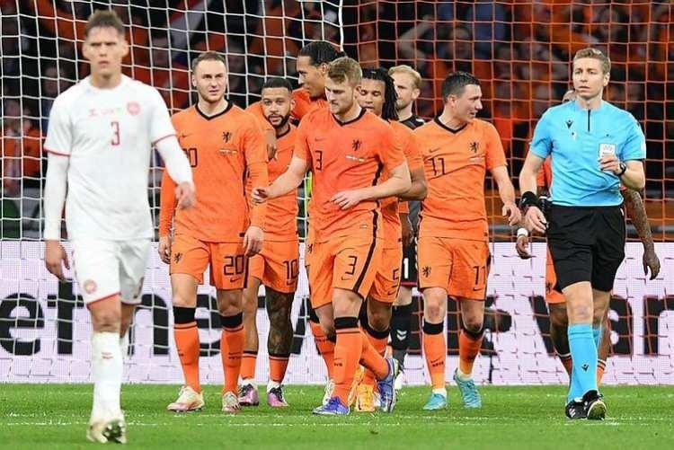 <p>20. Hollanda</p>
