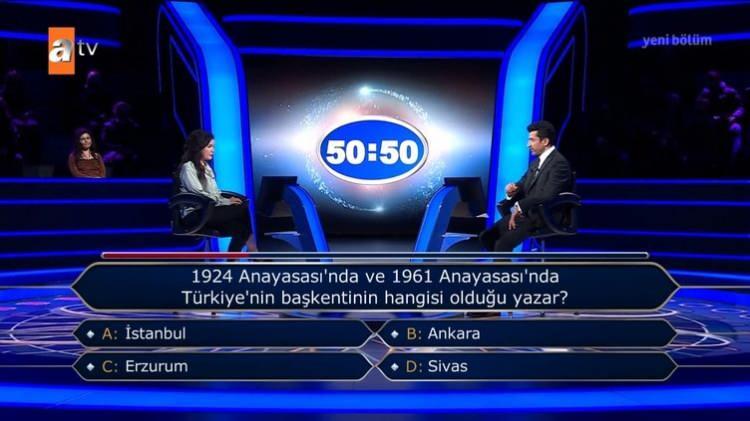 <p>Yarışmacı ilk olarak seyirci joker hakkını kullandı. Seyirciden gelen yanıtla yetinmeyen yarışmacı, yarı yarıya joker hakkını da kullandı.</p>

<p> </p>

<p> </p>
