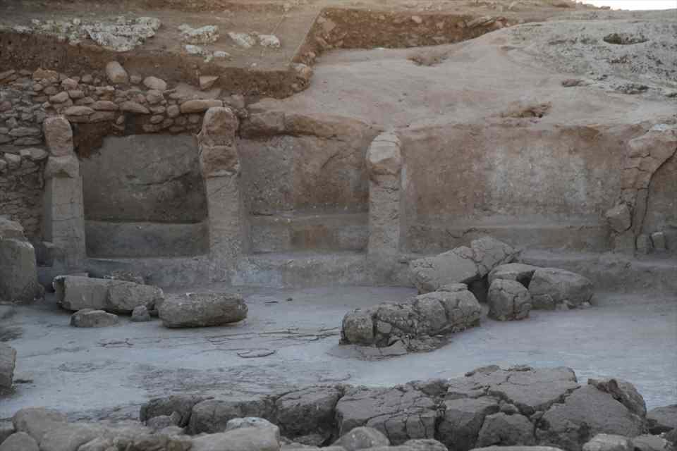 <p><strong>- Turizmciler için alternatif oluyor</strong></p>
<p>Şanlıurfa Turizmi Geliştirme Derneği Başkan Yardımcısı ve Türkiye Seyahat Acentaları Birliği Yönetim Kurulu Üyesi Rahime Yaşar ise kültür ve tarih turlarına ilginin artarak devam ettiğini söyledi.</p>
<p> </p>