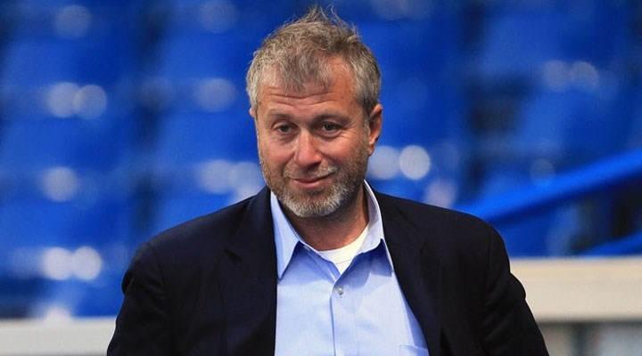 <p>Abramovich’in Sibneft’İ satın alırken açık artırmada hile yaptığı öne sürüldü. Ancak, avukatları, onun suçluluk yoluyla çok önemli bir servet biriktirdiğini iddia etmenin hiçbir temeli olmadığını söyledi. Fakat, Abramovich, 2012'de İngiltere’de görülen bir davada Sibneft anlaşmasının devam etmesine yardımcı olmak için yolsuz ödemeler yaptığını kabul etti.</p>