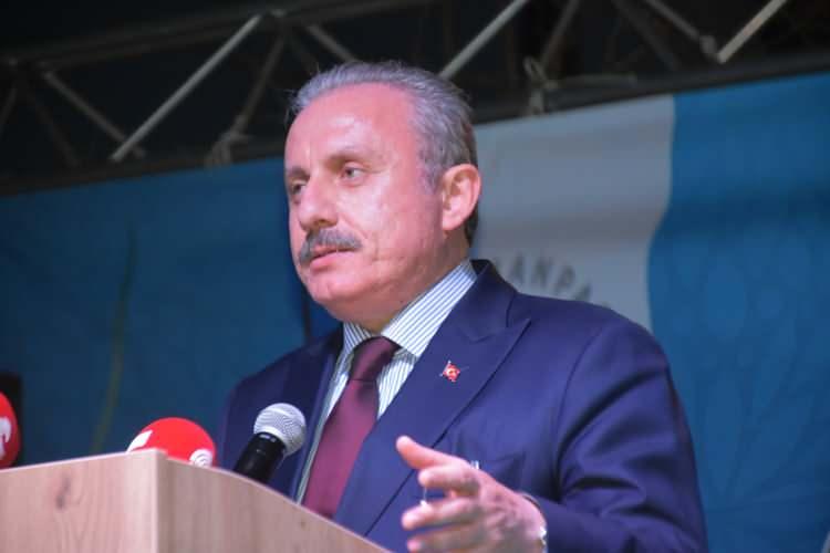 <p>Değerli hemşerilerim, değerli komşularımız Efendim öncelikle Ramazan ayınızı tebrik ediyorum. Ramazanın ilk haftasını tamamladık. Başı rahmet üçte birlik kısmı o bölümün içerisindeyiz. Rabbim Ramazanı sağlıkla afiyetle tamamlamayı, bayrama erişmeyi, nice ramazanlara nice güzel günlere erişmeyi hepimize nasip etsin.</p>