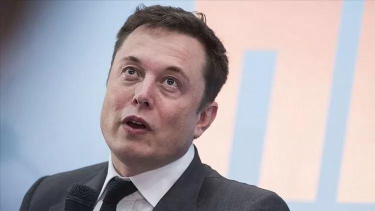 <p><strong>1- ELON MUSK: 219 MİLYAR DOLAR</strong><br />
Teknoloji, Tesla (ABD)</p>
