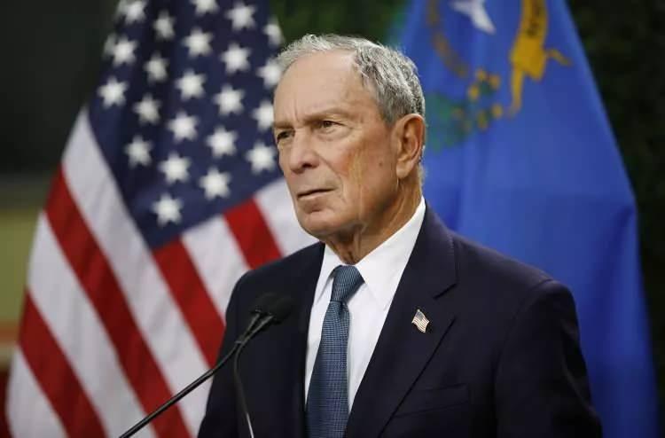 <p><strong>12- MICHAEL BLOOMBERG: 82 MİLYAR DOLAR</strong><br />
Medya (ABD)</p>
