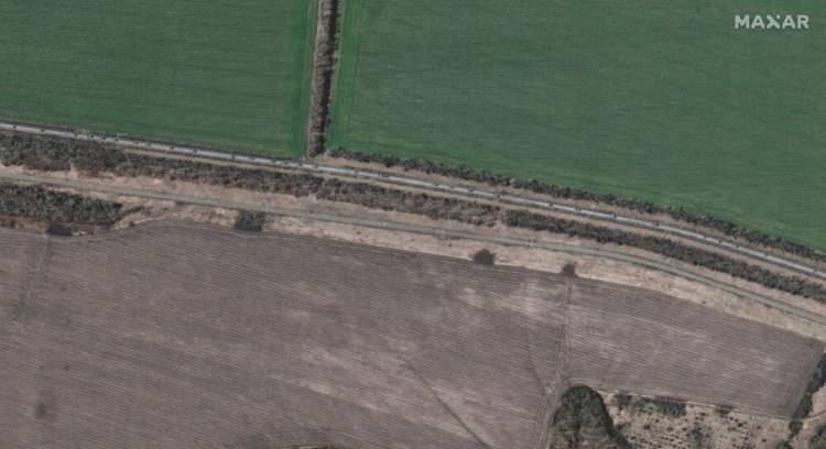 <p>Bununla birlikte, Ukraynalı yetkililer, ülkenin doğusunda büyük çatışmaların sürdüğünü ve Donbas bölgesi genelinde ağır bombardımanın bildirildiğini duyurdu. Yetkililer bölgede büyük bir Rus saldırısı gerçekleşebileceği konusunda uyardı. </p>

<p> </p>
