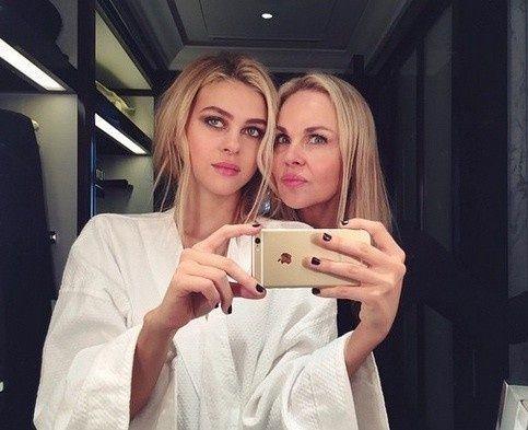 <p><strong>Beckham düğününde ortaya çıkan mücevherler gündeme bomba gibi düştü. </strong></p>
