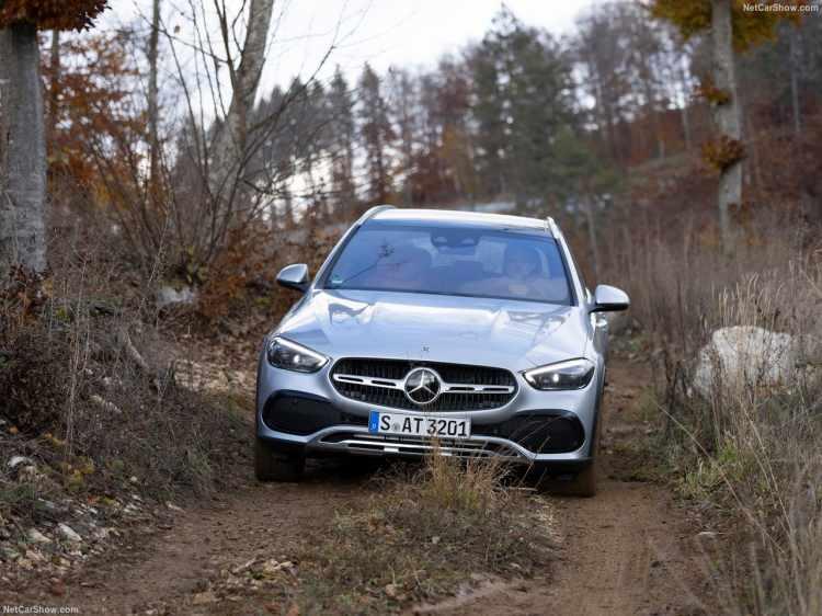<p>''Kasım 2021’de satışına başladığımız ve kısa zamanda yoğun sipariş aldığımız Yeni C-Serisi’ni, sedan gövdenin ardından All-Terrain ile çeşitlendiriyoruz.</p>
