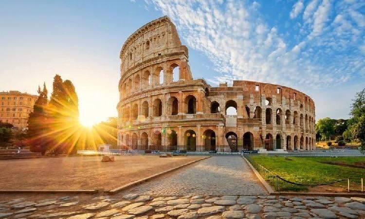 <p>5. ROMA</p>
