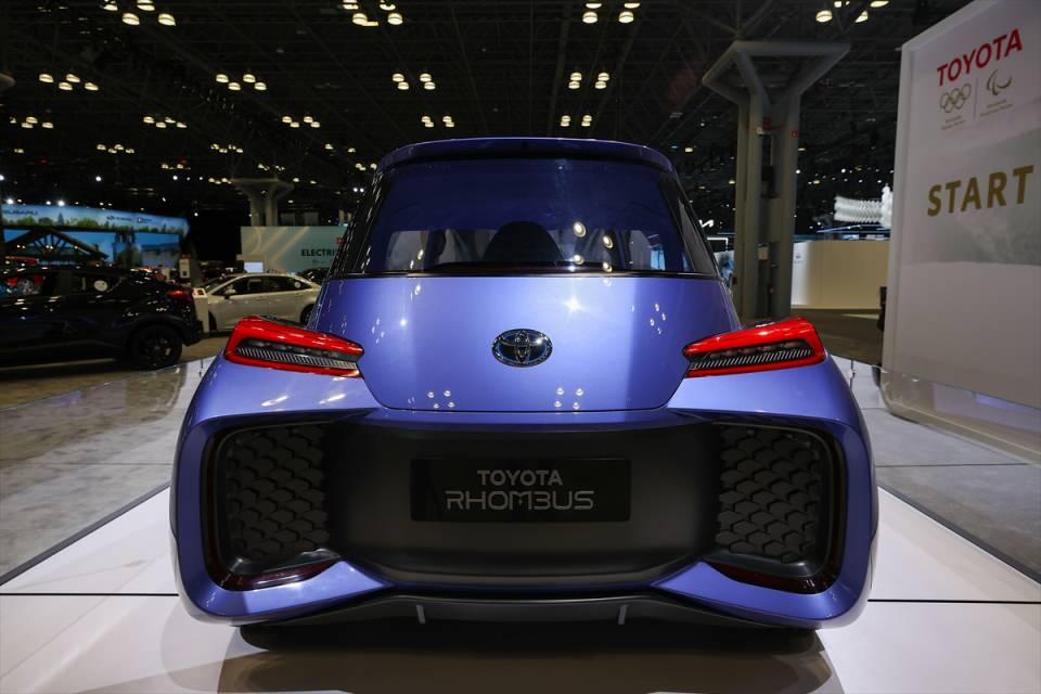 <p>Toyota Rhombus </p>
