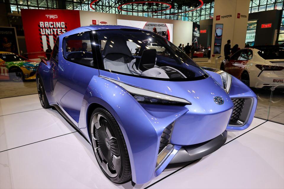 <p>Toyota Rhombus </p>
