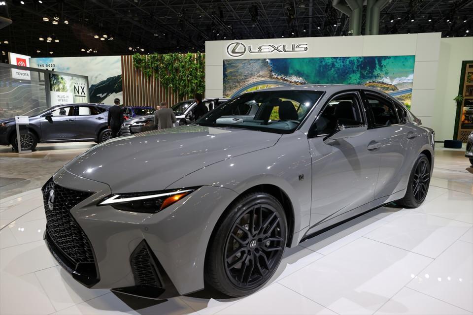 <p>Lexus IS 500</p>
