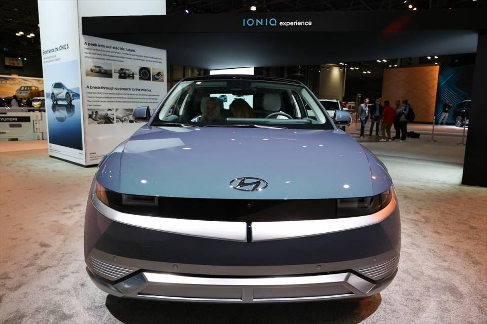 <p>Hyundai IONIQ 5 EV</p>