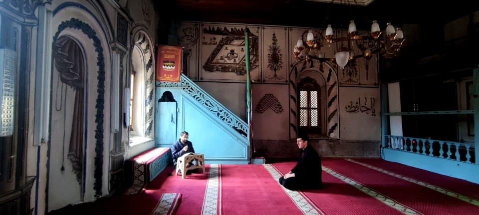 <p>Köylerindeki caminin yapım tarihinin kesin olarak bilinmediğini ifade eden köylüler, "Camiyi görenler hayran kalıyor.</p>
<p> </p>
