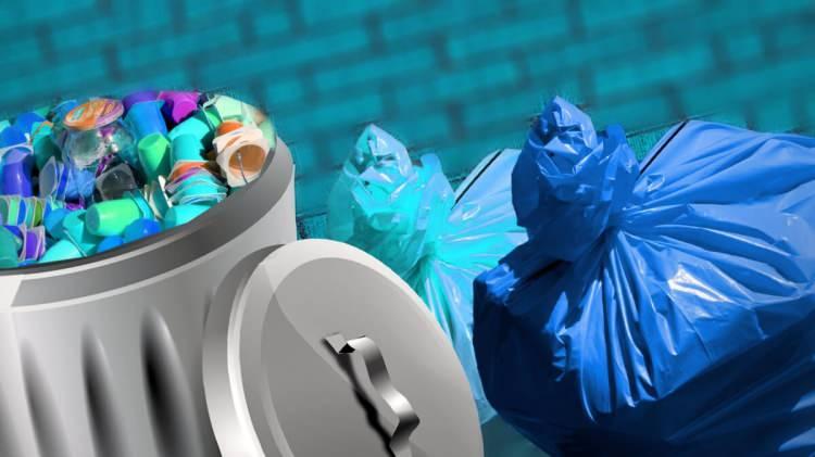 <p><strong>PLASTİK OLMAYAN DİŞ FIRÇALARI</strong><br />
<br />
<br />
Günlük hayat içerisinde yoğun olarak kullanılan ve plastikten üretilen ürünlerin arasında diş fırçaları da yer alıyor. Plastik diş fırçaları yerine bambu gibi doğada çözünebilir maddelerden üretilmiş diş fırçaları kullanılmalıdır.</p>

