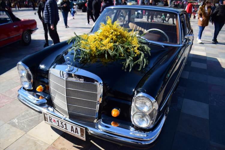 <p>Çocukluğundan beri otomobillerin kendisi için tutku olduğunu söyleyen Kaftira, "Bir şoförün oğluyum ve babamın mesleği nedeniyle araçlarla büyüdüm. </p>

<p> </p>
