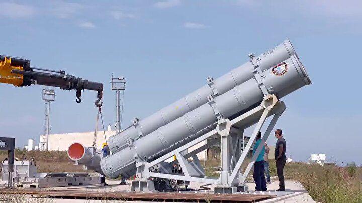 <p>Orduların elindeki en büyük güç çarpanlarından biri olan füzelere ilişkin atılan adımlar da meyvelerini bir bir veriyor. İşte milli imkanlarla üretilen Türk yapımı hava, kara ve deniz füzeleri..</p>