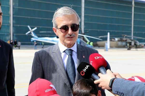 <p>'SAVUNMA SANAYİMİZİN KAPILARI ÖĞRENCİLERİMİZE AÇIK' SSB Başkanı İsmail Demir, çocuklarla bir arada oldukları için mutlu olduklarını söyleyerek "Yarın 23 Nisan ve çocuklarımız şu an burada uçaklar ile helikopterleri görüyorlar. Biz uçak mühendisliği bölümü öğrencisiyken bile 3'üncü sınıfta ancak uçak görebildik. Çocuklarımız bu yaşlarda böyle fırsatları elde ediyor.</p>
