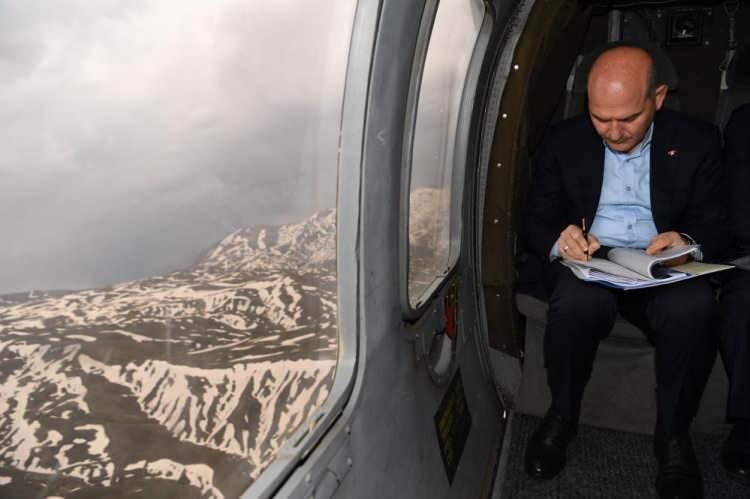 <p>Devletinden emin olmayanlar olabilirler, siyaset adına burada yıllarca hududu namus bilen ve bunun için fedai can eden kınalı kuzularımız, kahraman askerlerimiz, polislerimiz, jandarmamız ve güvenlik korucularımız büyük bir mücadeleyi ortaya koyarken birilerinin sadece siyasi hevesleri oluşsun diye birtakım iftiralar altında kalabilirler ama bu memleket iftira atanların söyledikleriyle burada kahramanca mücadele eden arkadaşlarımızın o gayretlerini ortadan kaldırmaz. İftiralar iftira sahiplerinin olur."</p>
