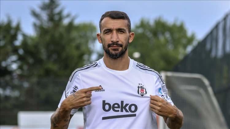 <p>MEHMET TOPAL</p>
