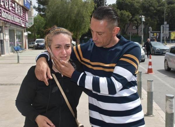 <p>Gözü yaşlı anne Hasret Mercankaya, "Çocuğum Ege, yoğun bakımda. Kalbi durabilir diyorlar. Hala ortada bir teşhis yok. Kanını aldılar tahlil için. '5 gün bekleyeceksiniz' diyorlar. Bir şeylerin çok hızlı olması lazım. Sağlık Bakanım, lütfen yardım edin. Bu çocuğum kurtulsun. Ne olur bu çocuğumu kurtarın. Bu da ölmesin. Dayanamam. Diğerinin acısı sürerken, dayanamam. Yaşasın istiyorum. Bu test sonuçlarının biraz daha hızlandırılmasının bir imkanı yok mu" dedi.</p>

