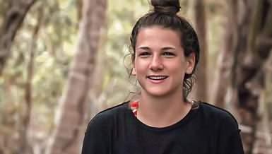 <p><span style="color:#000080"><strong>Nisa Bölükbaşı</strong></span></p>
