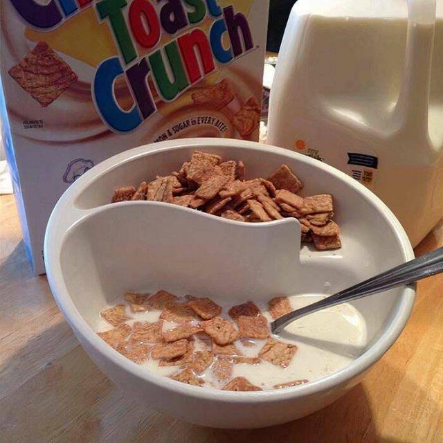 <p>Corn Flakes yerken istedğiniz miktarda süt ile karıştırabilmenize yarayan tabak tasarımı.</p>
