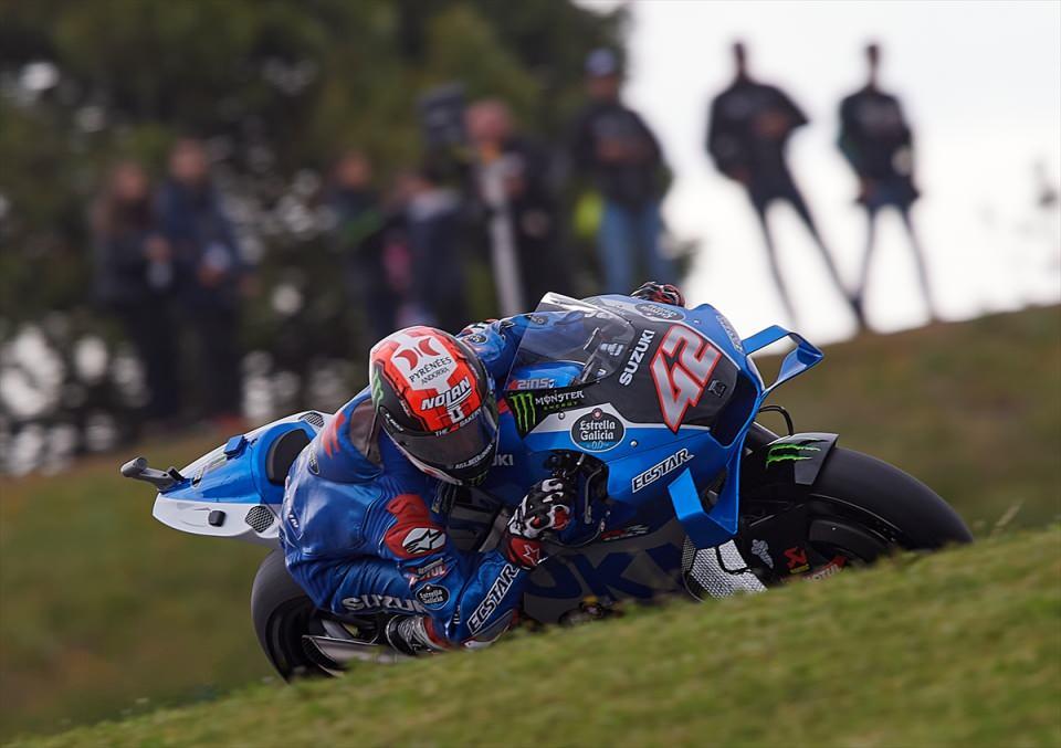 <p>Suzuki Ecstar takımının pilotu Alex Rins</p>
