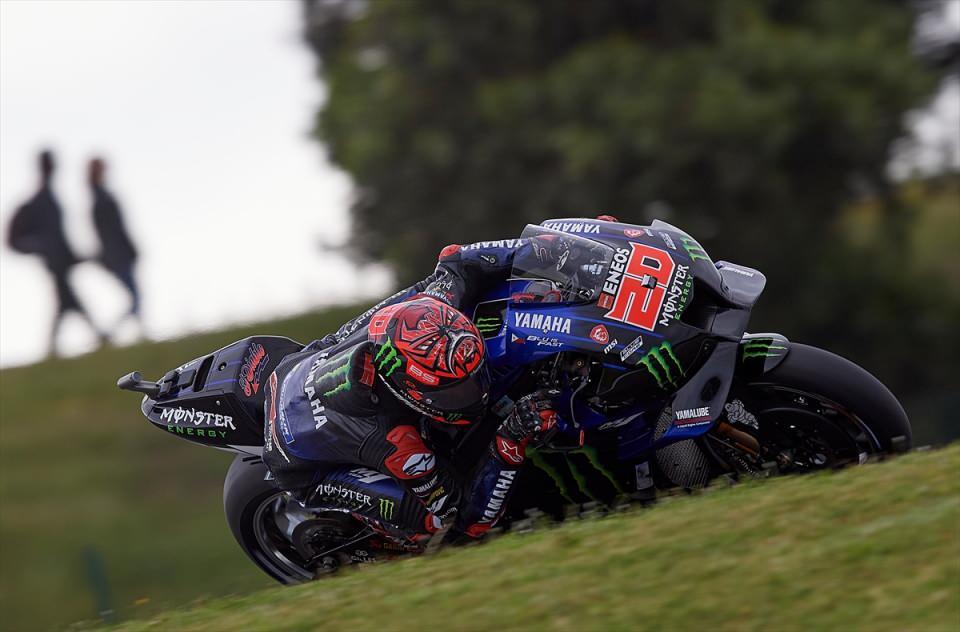 <p>MotoGP Dünya Şampiyonası'nın 5. ayağı Portekiz Grand Prix'si, Portimao kentindeki 4,6 kilometrelik Uluslararası Algarve Pisti'nde düzenlendi. Yarışta Monster Energy Yamaha takımının Fransız pilotu Fabio Quartararo da yer aldı.</p>

<p> </p>
