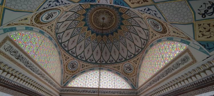 <p>Orhaneli'nin en güzel camisini köylerine yaptırdıklarını belirten Başköy Muhtarı Hasan Acar, "Köyümüzde 2,5 yıl önce cami yaptırmaya karar verdik. </p>

<p> </p>
