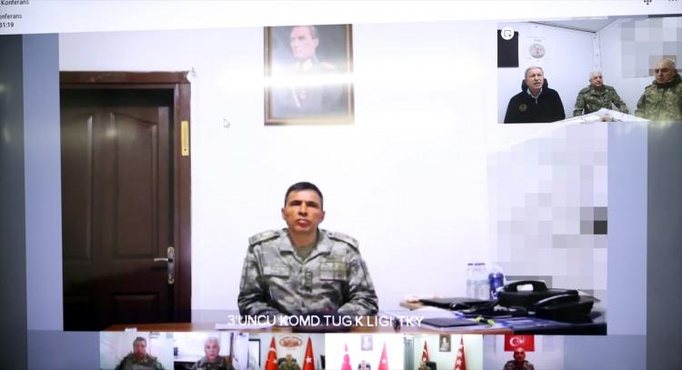 <p>Onlara şükran borçluyuz. Hatıralarını her zaman şükranla yad edeceğiz. Onların kanlarını yerde bırakmadık, bırakmayacağız ve sonuna kadar faaliyetlerimizi sürdüreceğiz. </p>
