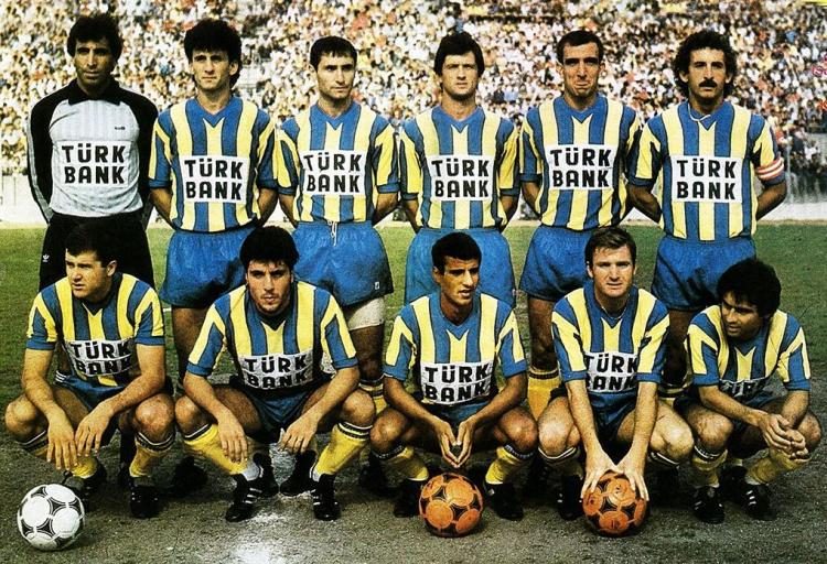<p>1985 yılı Türkiye 1. Ligi şampiyonu Fenerbahçe</p>
