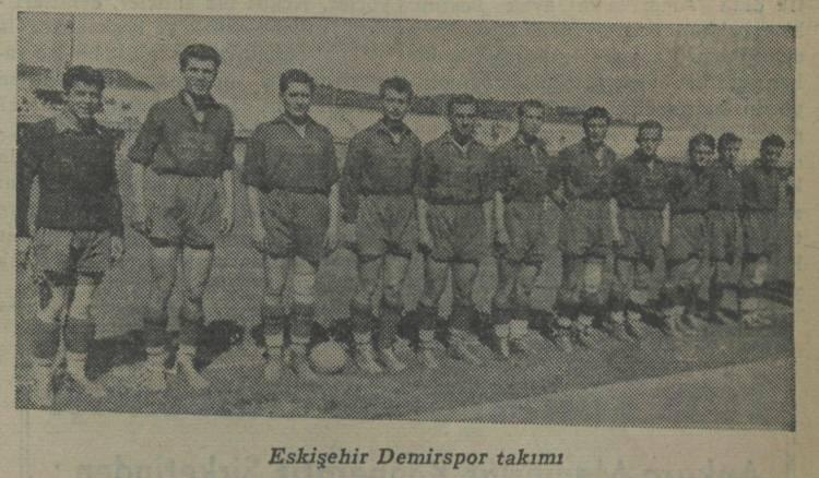 <p>1940 yılı Türkiye Futbol Şampiyonu Eskişehir Demirspor</p>
