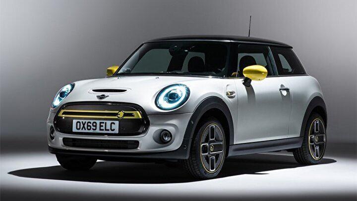 <p>MINI Electric</p>
<p>232 km menzili bulunuyor. Satış fiyatı: <strong>1.037.593 </strong>TL</p>