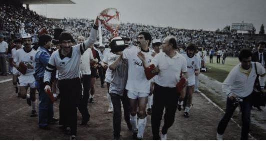 <p>1986 yılı Türkiye 1. Ligi şampiyonu Beşiktaş</p>
