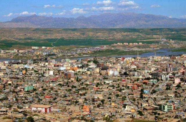 <p><strong>Cizre, Şırnak</strong></p>
<p>Nüfus: 155.182 kişi</p>