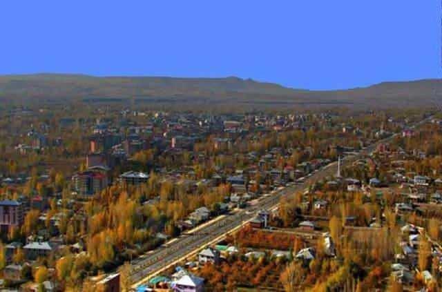 <p><strong>Erciş, Van</strong><br />
<br />
Nüfus: 173.606 kişi</p>