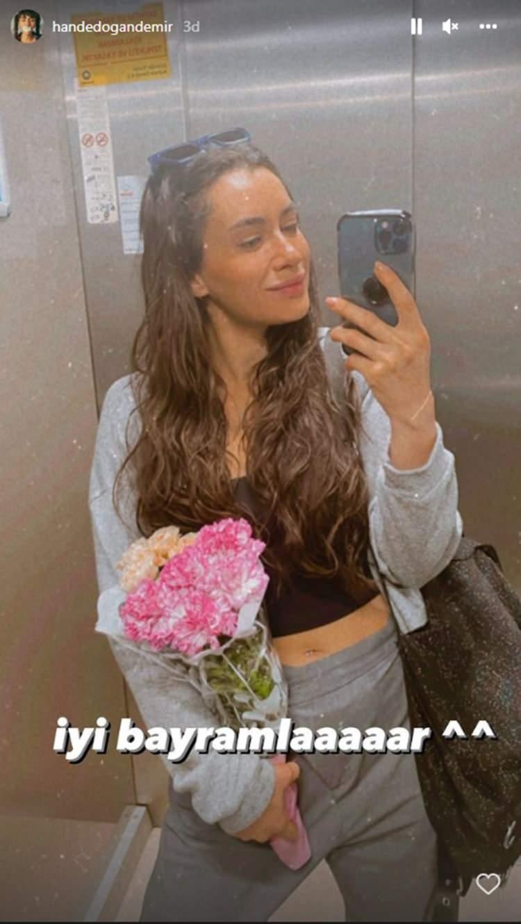 <p><span style="color:#B22222"><strong>Hande Doğandemir</strong></span></p>