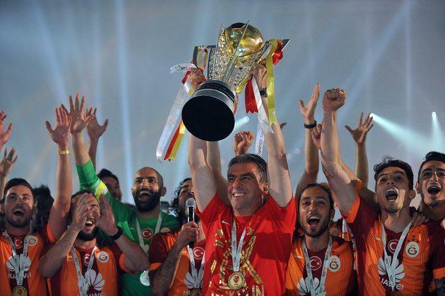 <p>2015 yılı Süper Lig şampiyonu Galatasaray</p>