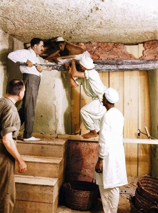 <p><strong>İngiliz Mısırbilimci Howard Carter ve ekibi tarafından ortaya çıkarılan kalıntılar tarihe büyük bir ayna tutuyor. </strong></p>
