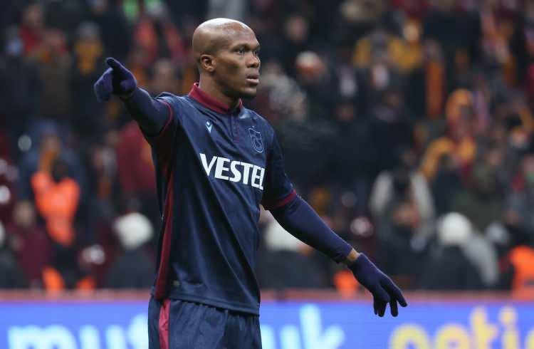 <p>Anthony Nwakaeme<br />
<br />
Yaş: 33<br />
<br />
Güncel Kulüp: Trabzonspor</p>
