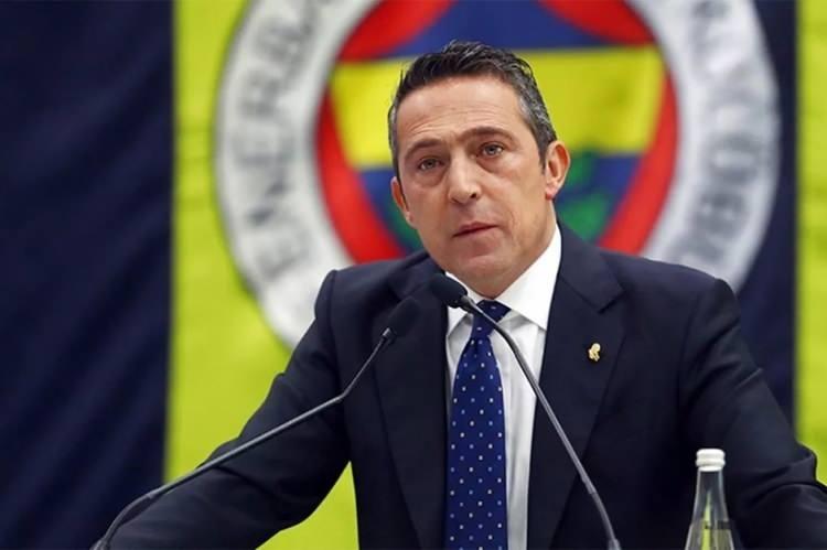 <p><strong>ALİ KOÇ</strong><br />
<br />
"Umarım Fenerbahçelilerin, Ekrem İmamoğlu’na hangi şehrin belediye başkanı olduğunu hatırlatma günleri gelmez. Uğur Bey forma verdi, ben olsam vermezdim. Ancak niyeti kötü değildi. Ziyaretçisinin niyeti kötüydü."</p>