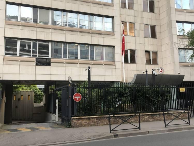<p>Kaynaklar, saldırıyı PKK iltisaklı oluşumların üstlendiği bilgisinin edinildiğini aktardı.</p>
<p> </p>
