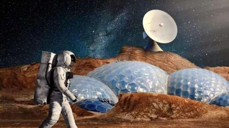 <p><strong>MARS ATMOSFERİNİN YÜZDE 90'I ŞİMDİYE KADAR SOYULDU</strong></p>

<p>Bununla birlikte, Green’in önerdiği plan, Mars'ı korumalı bir 'manyetokuyruk' içine yerleştirecek ve bu da, Güneş parçacıklarının akışıyla ondan sıyrılan atmosferi yeniden inşa etmesine yardımcı olacak. Uzmanların bildirdiğine göre Kızıl Gezegen’de atmosferin yüzde 90'ı şimdiye kadar soyuldu.</p>
