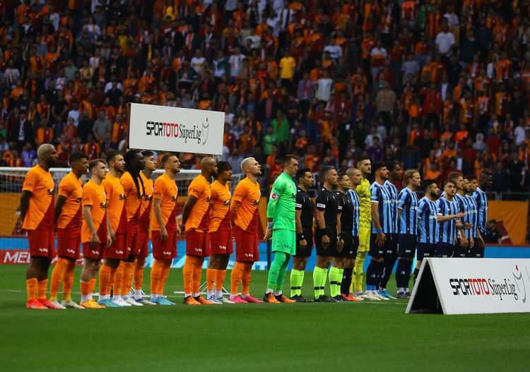 <p>GALATASARAY - 3 KIRMIZI KART</p>