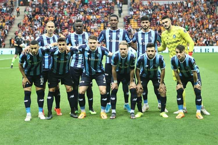<p>ADANA DEMİRSPOR - 2 KIRMIZI KART</p>